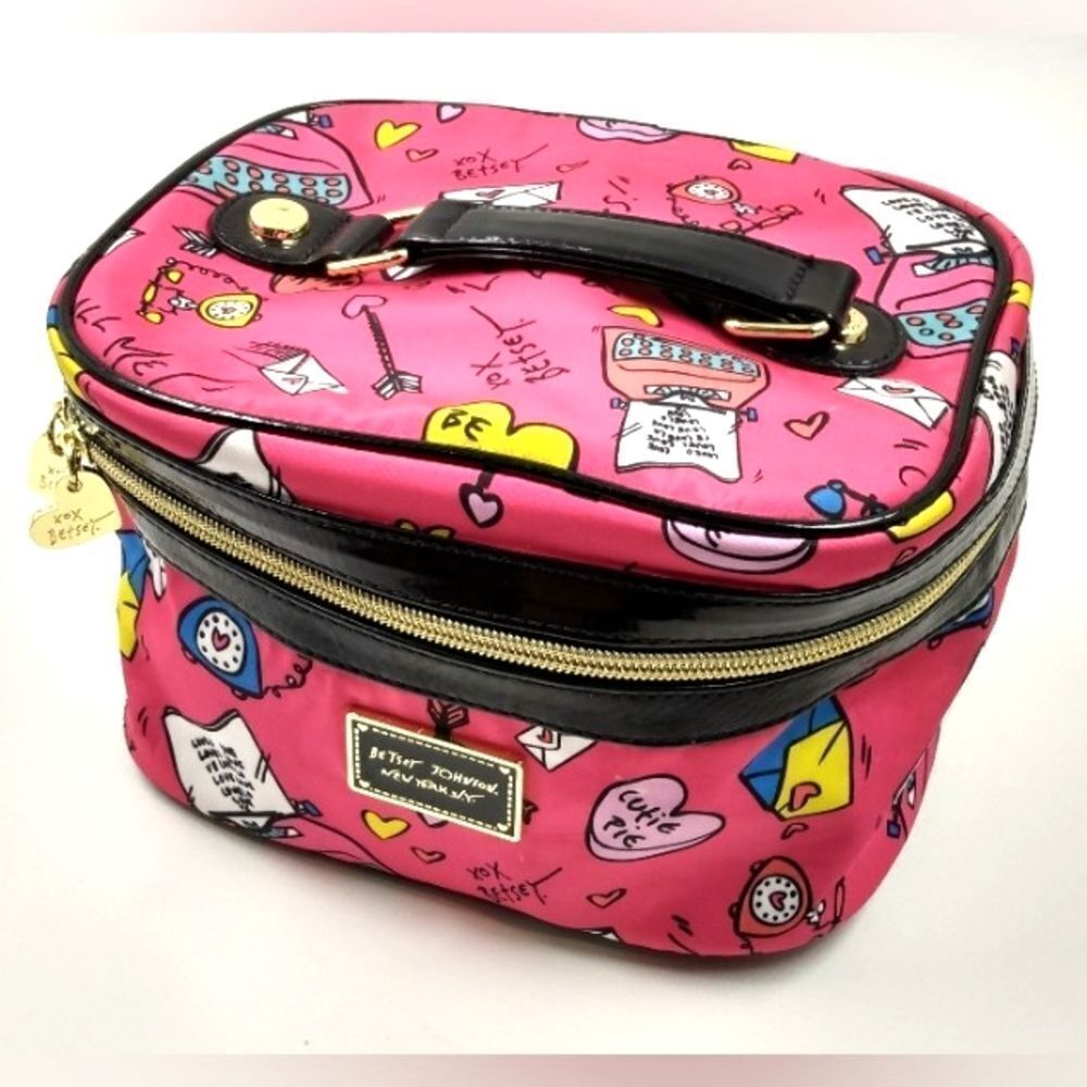 Betsey Johnson Pink Cosmetic Makeup Bag Case